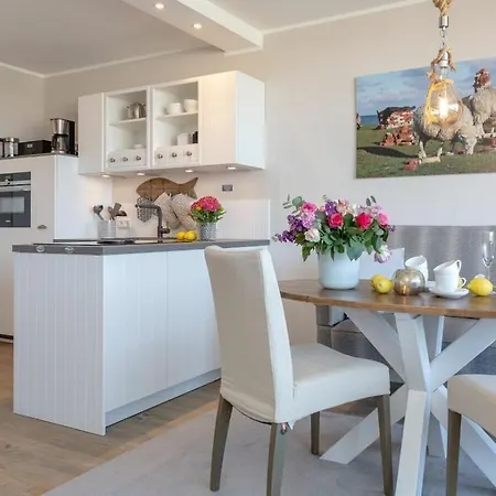 Hyggelig Comfortable Holiday Botel Westerland